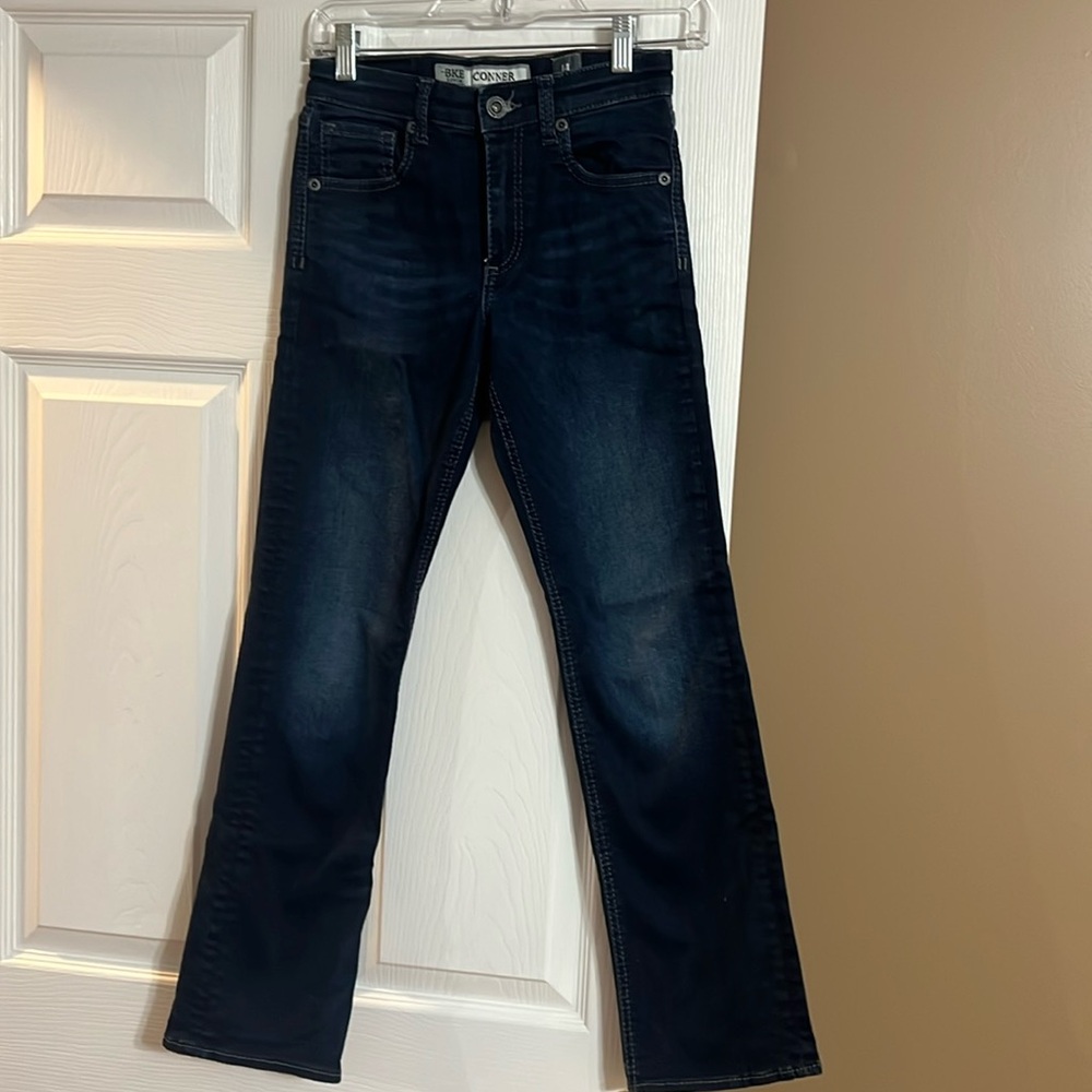 Buckle BKE Denim - CONNER Straight Leg 
Size 14 Youth